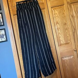 Billabong Black and White Pants